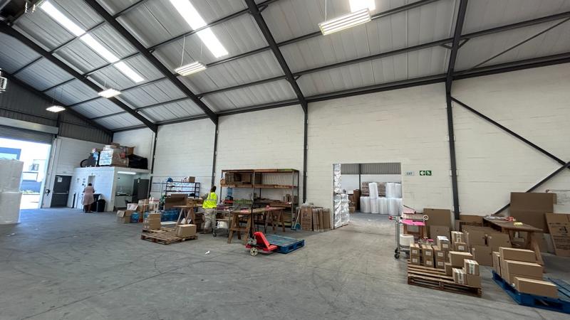 To Let commercial Property for Rent in Rivergate Western Cape